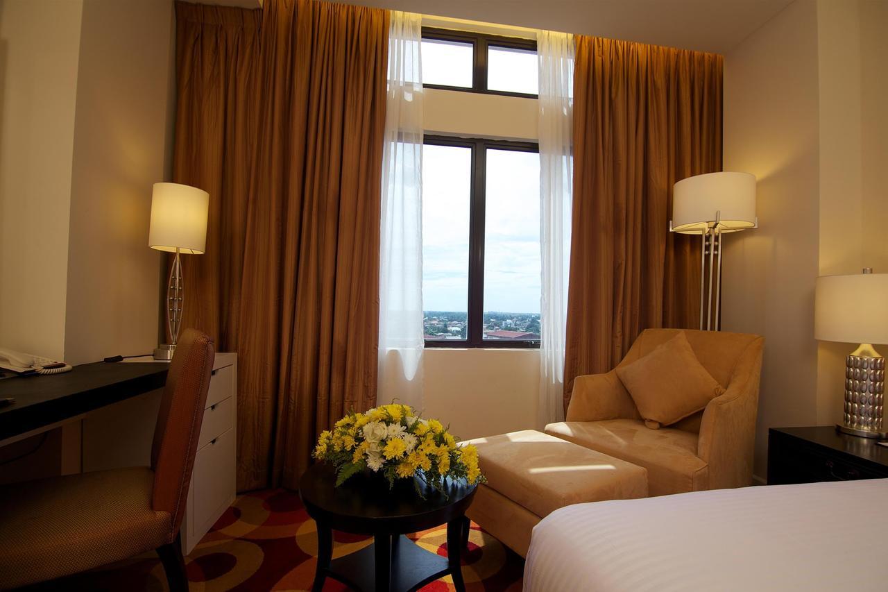 Hotel Perdana Kota Bharu Zewnętrze zdjęcie